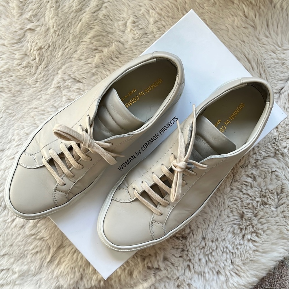 COMMON PROJECTS original sneaker